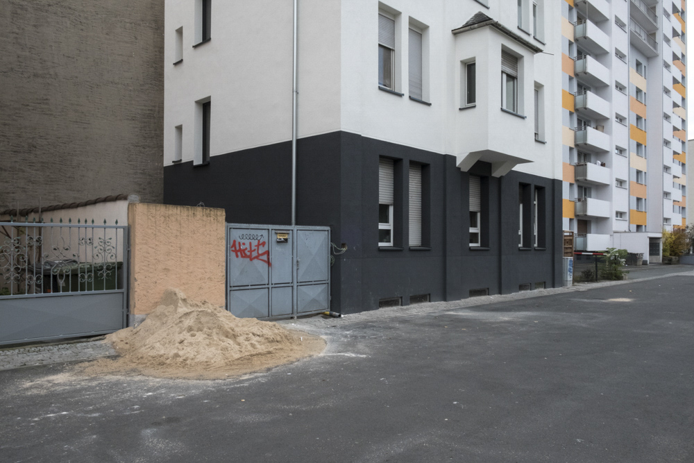 Eine Fotografie Arbeit über Angst in der Gesellschaft: #GEEINTINANGST von Florian Albrecht-Schoeck.