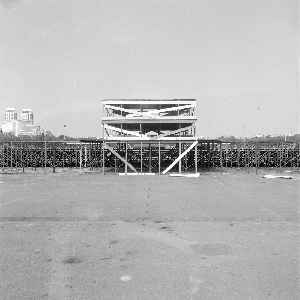 Bild aus der Fotografie Arbeit „Two One Zero (Heimat/Homeland IX)“ von Florian Albrecht-Schoeck.