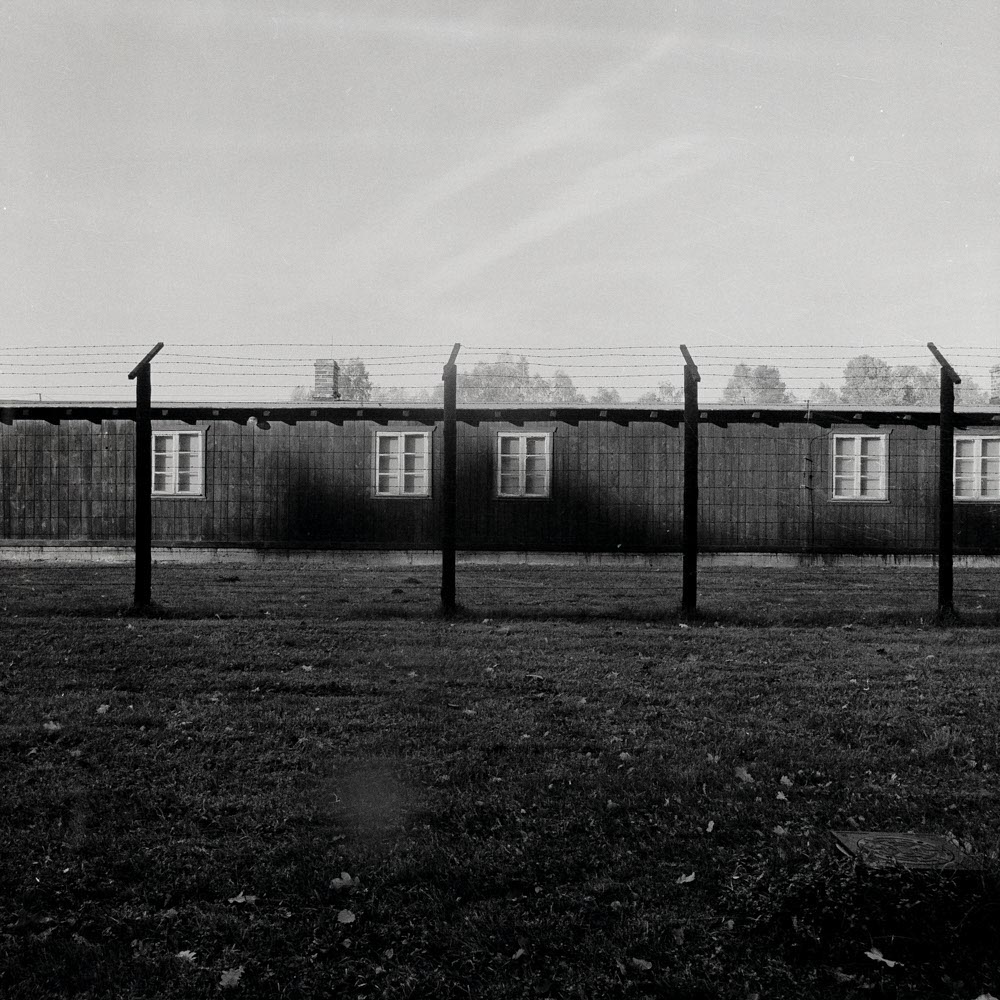 Motive aus der Arbeit „Vaterland“ von Florian Albrecht-Schoeck