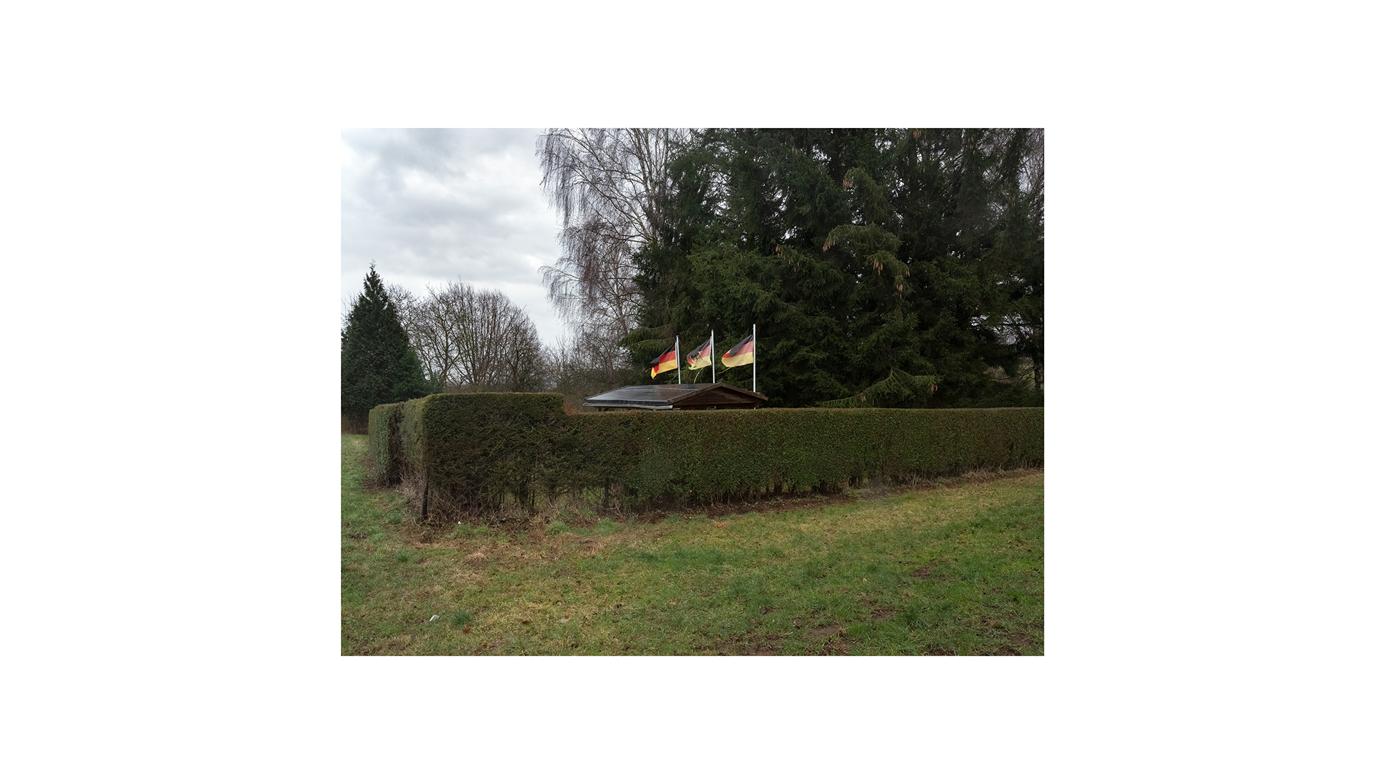 Motiv aus der fotografischen Arbeit „Hi Slave“ von Florian Albrecht-Schoeck.