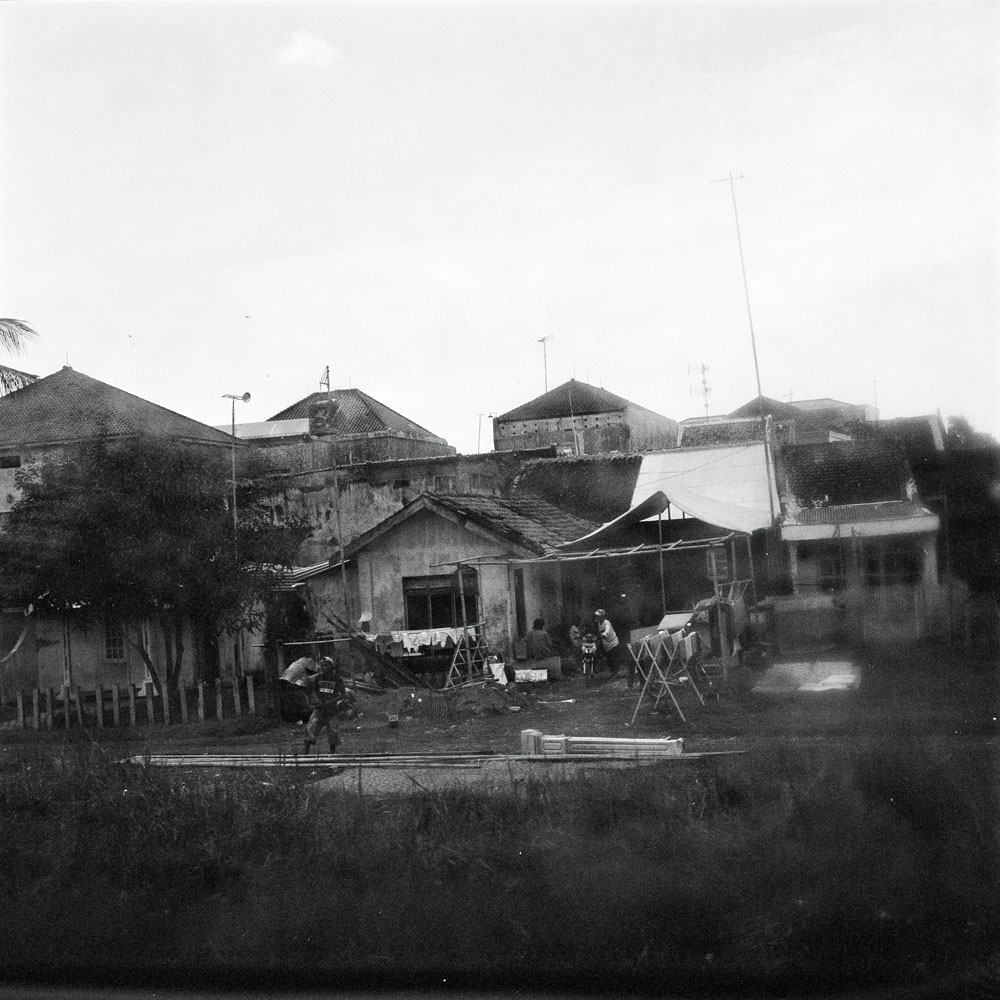 Bild aus der Fotografie Arbeit „Lost (Heimat V / Homeland V)“ von Florian Albrecht-Schoeck.