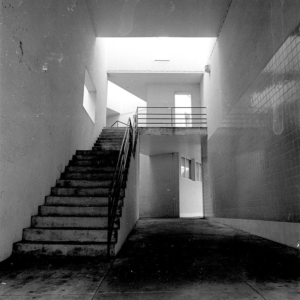 Bild der Werkgruppe „Minha Terra (Heimat III, 2009)“ von Florian Albrecht-Schoeck / Image the workgroup „Minha Terra (Homeland III, 2009)“ by Florian Albrecht-Schoeck