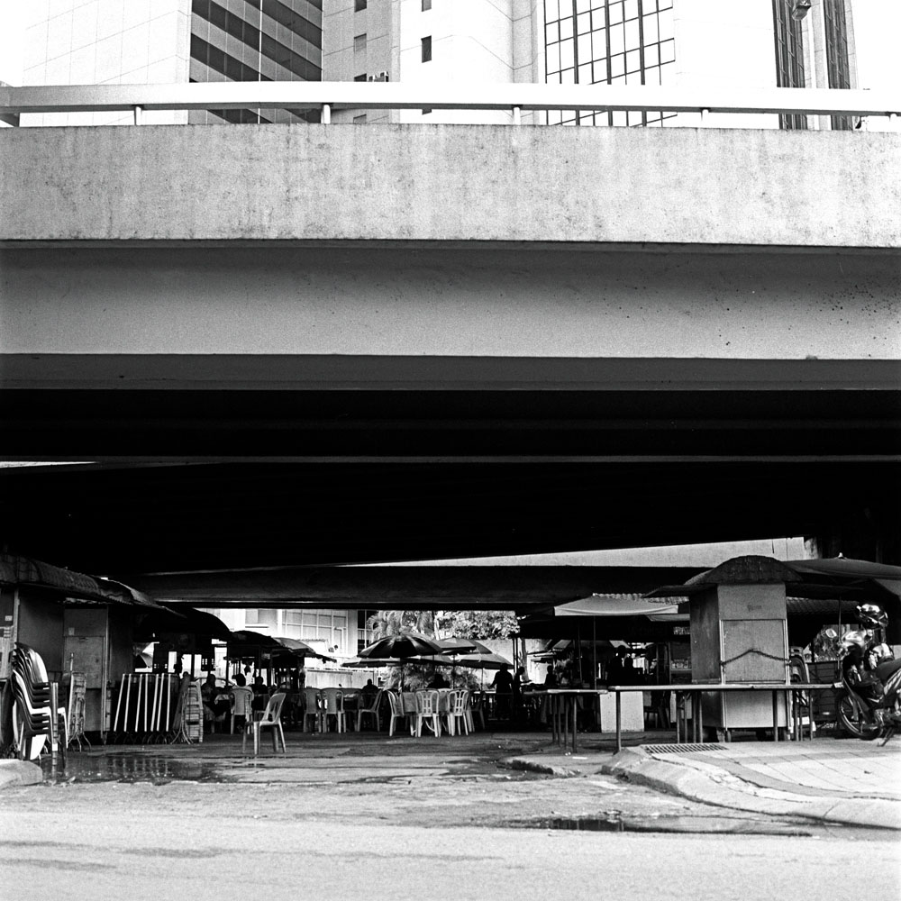 Bild aus der Fotografie Arbeit „Lost (Heimat V / Homeland V)“ von Florian Albrecht-Schoeck.