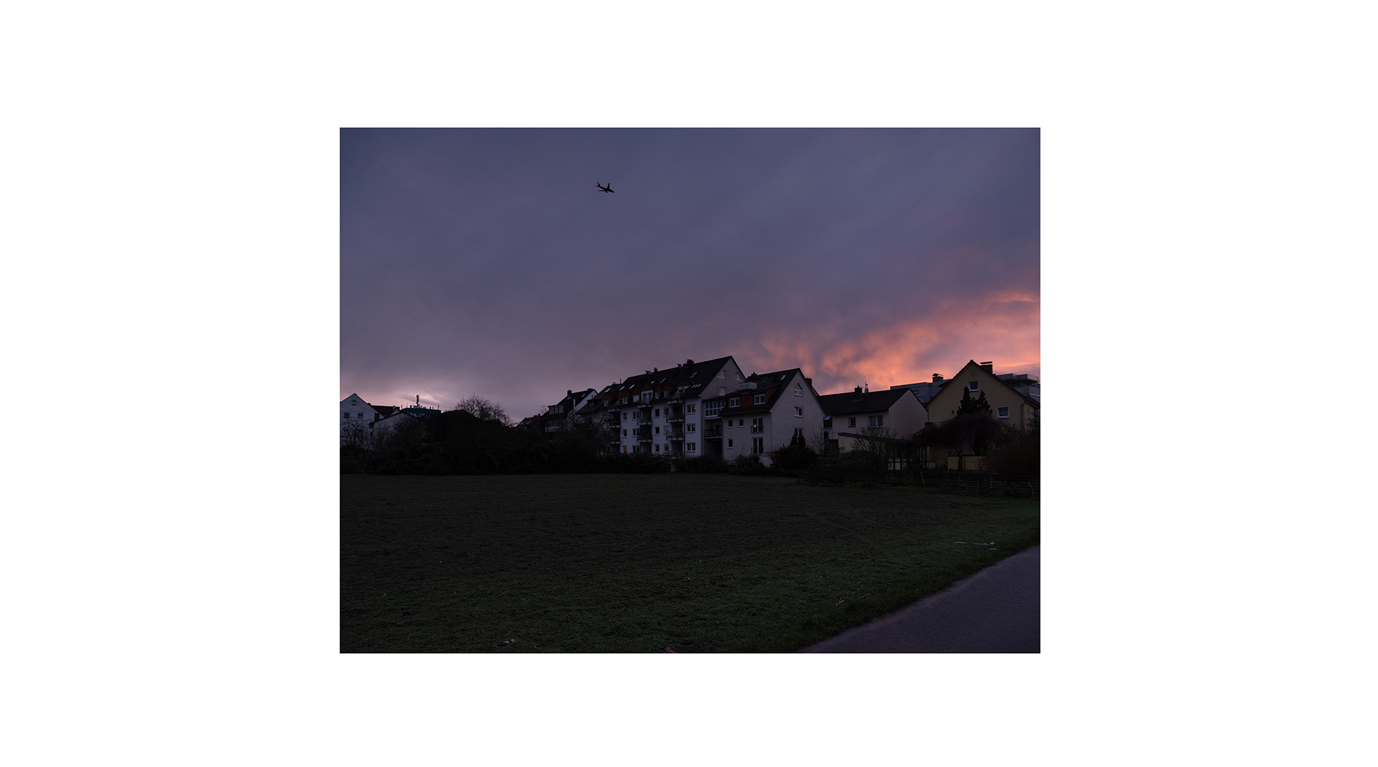 Motiv aus der fotografischen Arbeit „Hi Slave“ von Florian Albrecht-Schoeck.