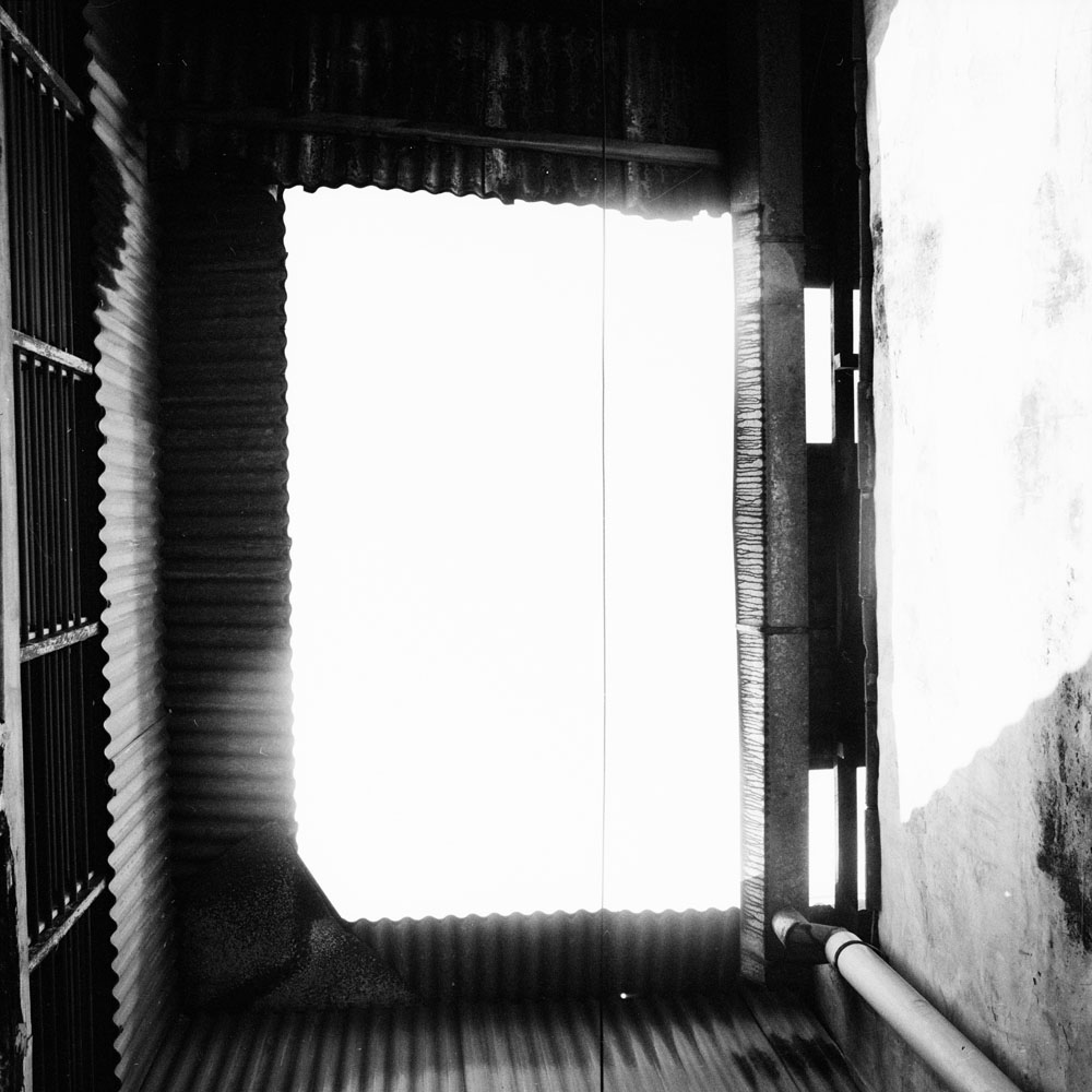 Bild aus der Fotografie Arbeit „Lost (Heimat V / Homeland V)“ von Florian Albrecht-Schoeck.